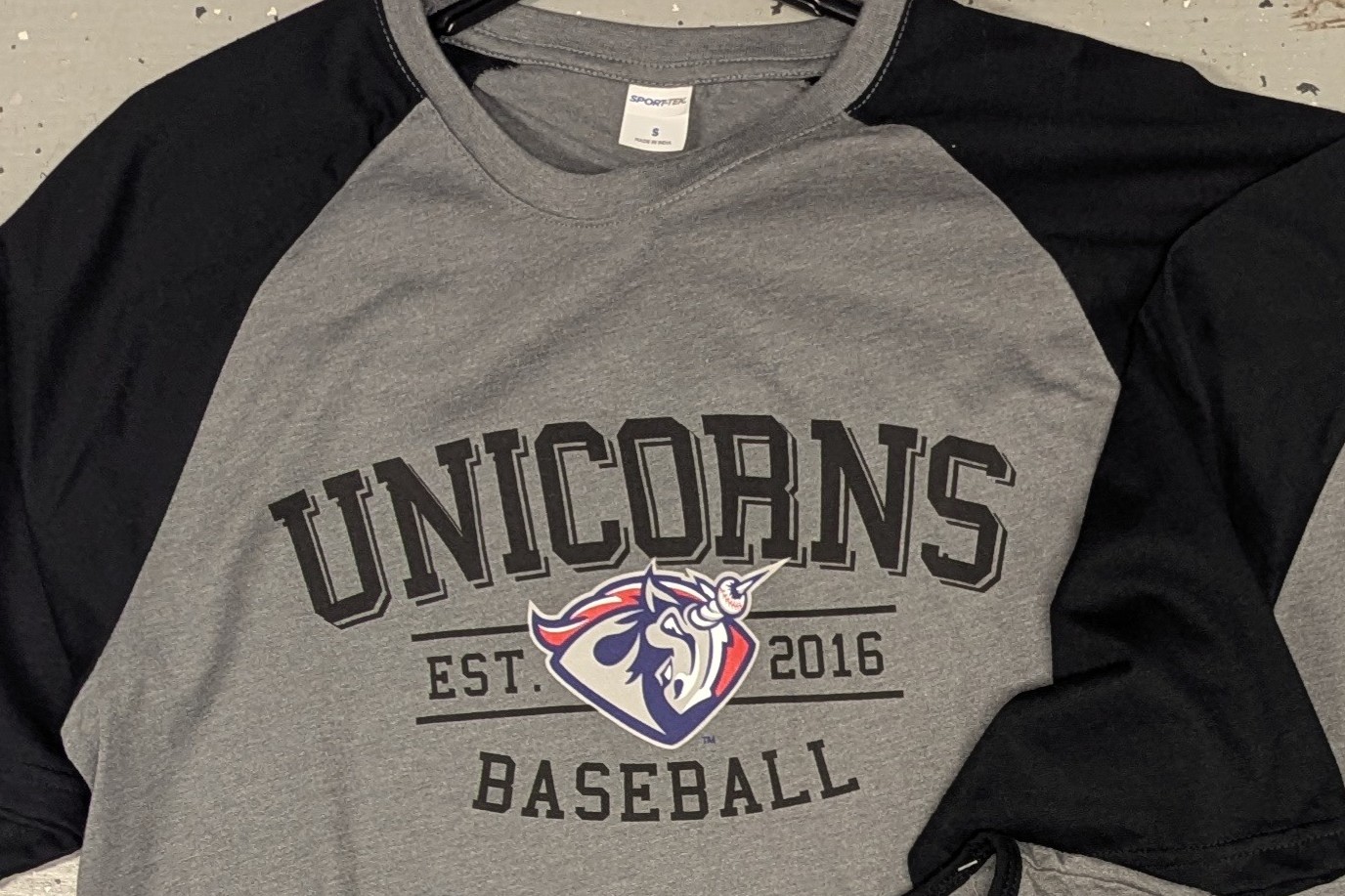 UU Unicorns ClassicRaglan