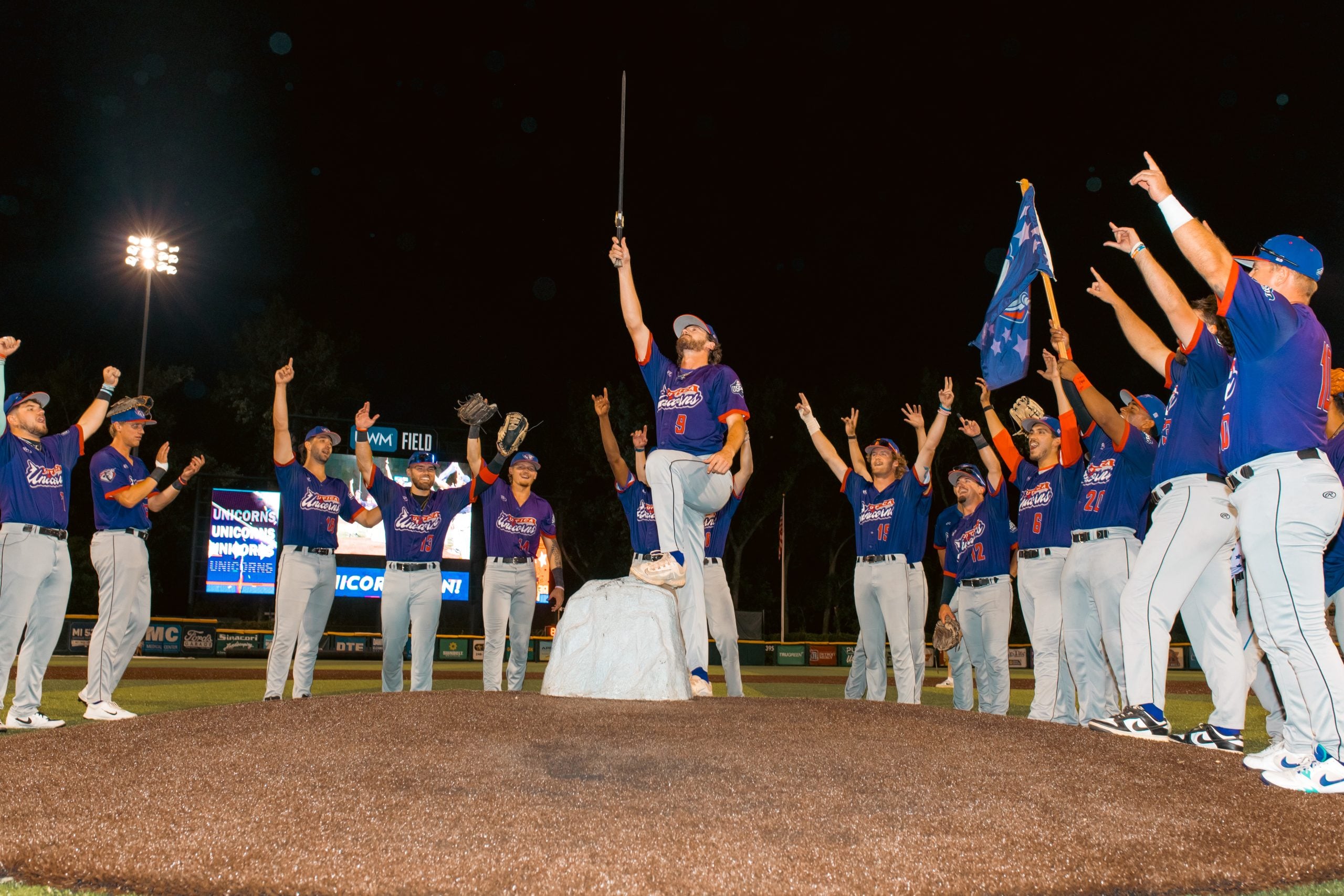 Unicorns Hold Off Mammoths in High-Scoring 9-7 Victory - USPBL powered by Mortgage Matchup